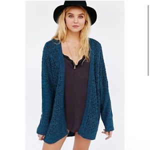 Kimchi Blue Milly Femme Cozy Cardigan Swea…
